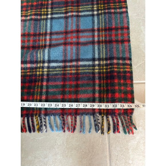 Vintage Alexanders Wool Throw Blanket Plaid 44" x 35" Cabin Classic Fringe - Picture 4 of 4